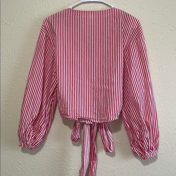 H&M - Candy Cane top - Picture 2 of 6